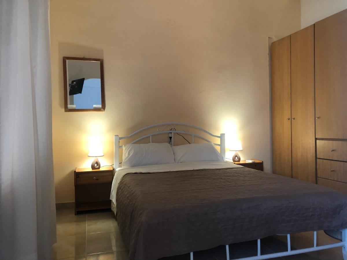 Jonny O, Apartment By The Sea Loutraki  Exterior foto